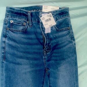 Brand new NEVER WORN American Eagle jeans xs 0-00